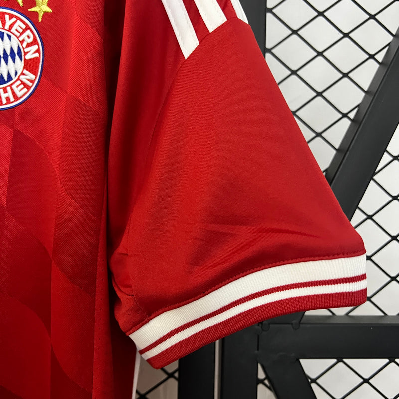 Camisa Bayern de Munique Home 13/14 - Versão Retro