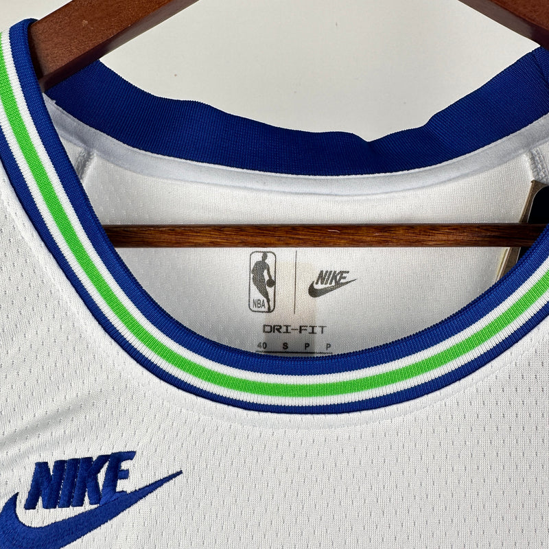 Regata NBA Minnesota Timberwolves Classic Edition 2023/24 - Masculina - Branco