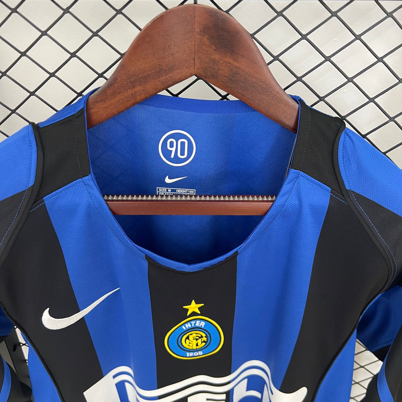 Camisa Inter de Milão Titular 04/05 - Versão Retro