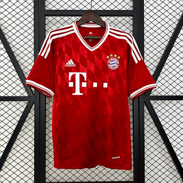 Camisa Bayern de Munique Home 13/14 - Versão Retro