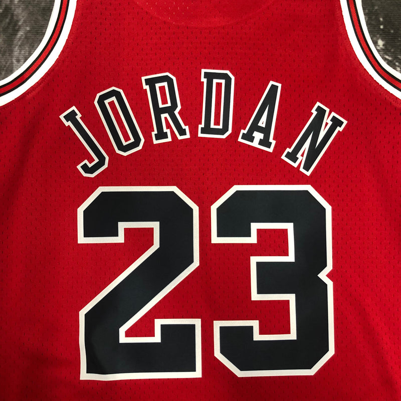 Regata NBA Chicago Bulls HWC Retrô 97/98 - Masculina - Vermelha