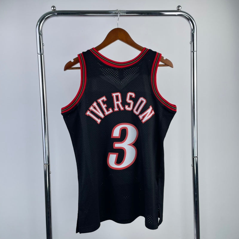 Regata NBA Philadelphia 76ers HWC Retrô 97/98 - Masculina - Preta