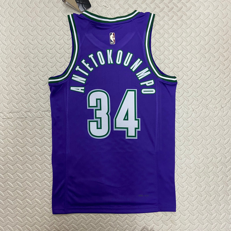 Regata NBA Milwaukee Bucks Classic Edition 22/23 - Masculina - Roxa