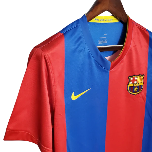 Camisa Barcelona Titular 06/07 - Versão Retro
